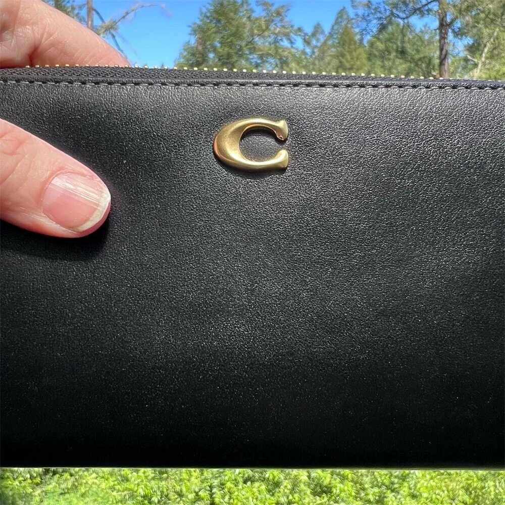 COACH Smooth BLACK Leather Wallet with Gold Hardware AUTHENTIC